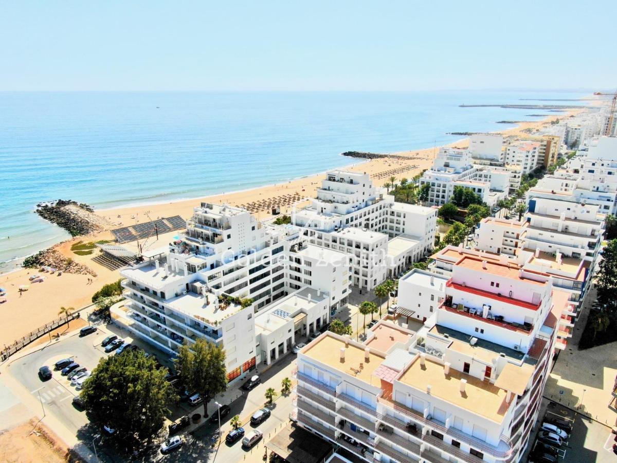 Cavalo Preto Luxury Beach Apartment By Golden Zenith Quarteira Exterior foto