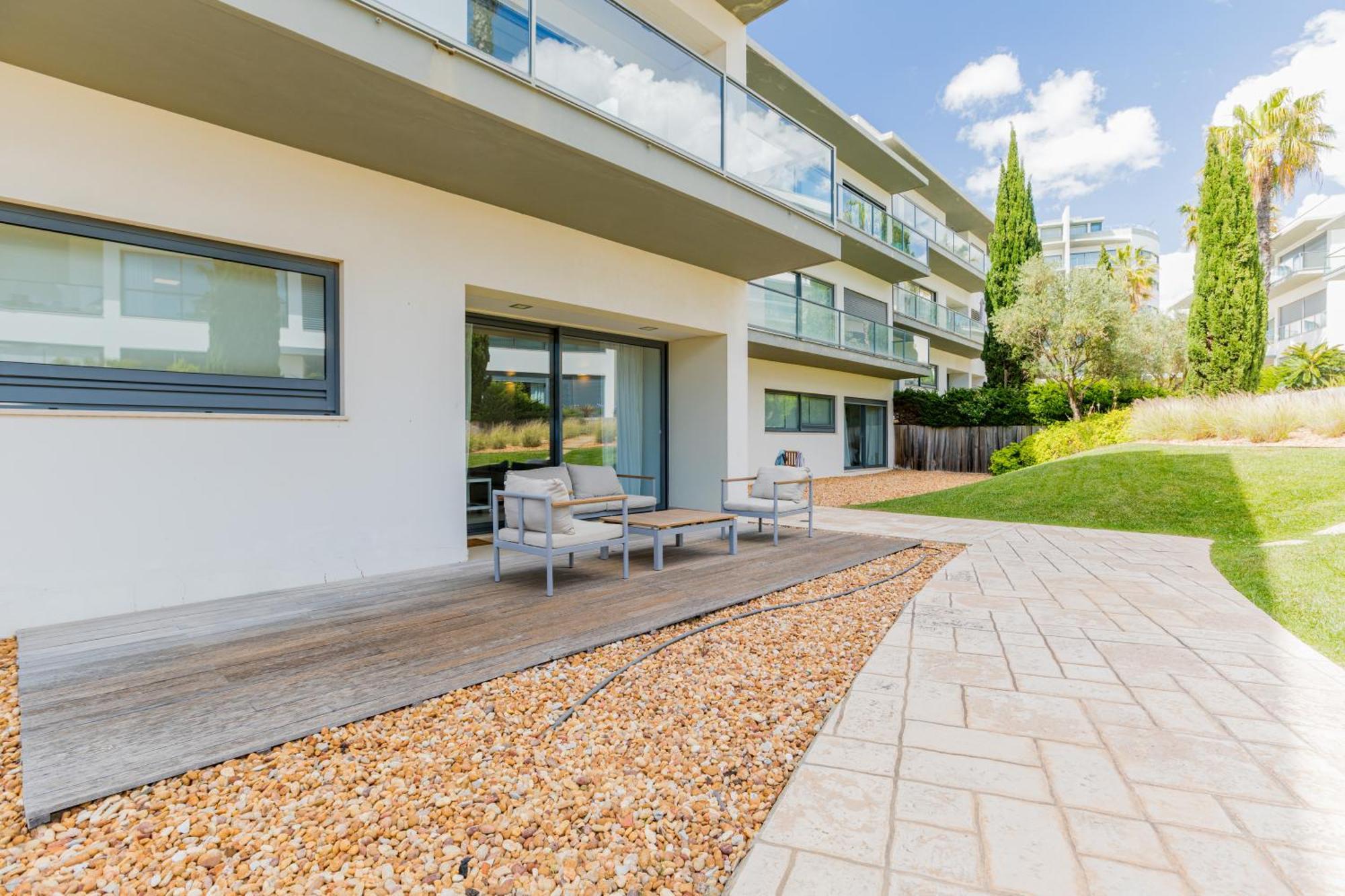 Cavalo Preto Luxury Beach Apartment By Golden Zenith Quarteira Exterior foto