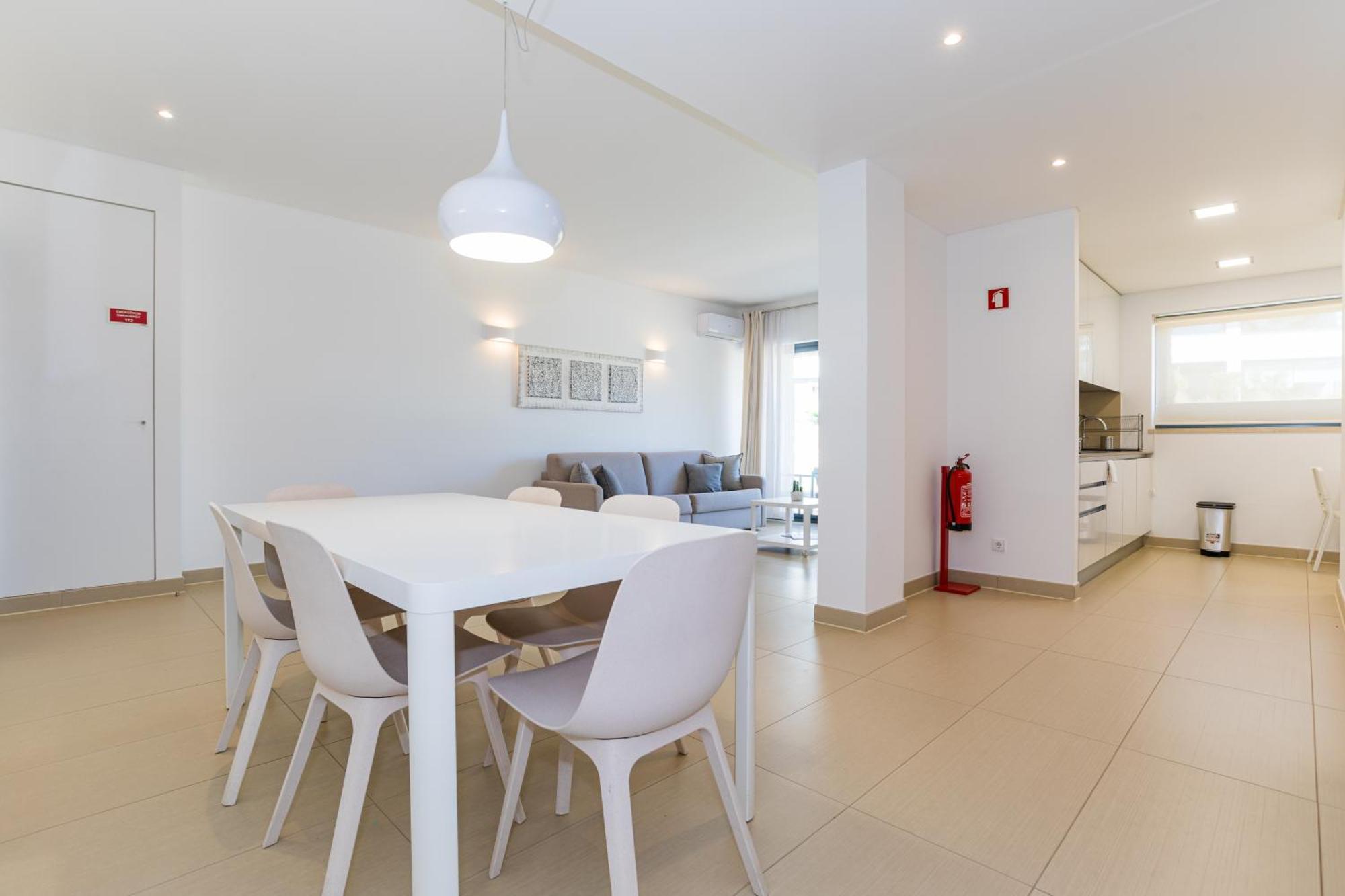 Cavalo Preto Luxury Beach Apartment By Golden Zenith Quarteira Exterior foto
