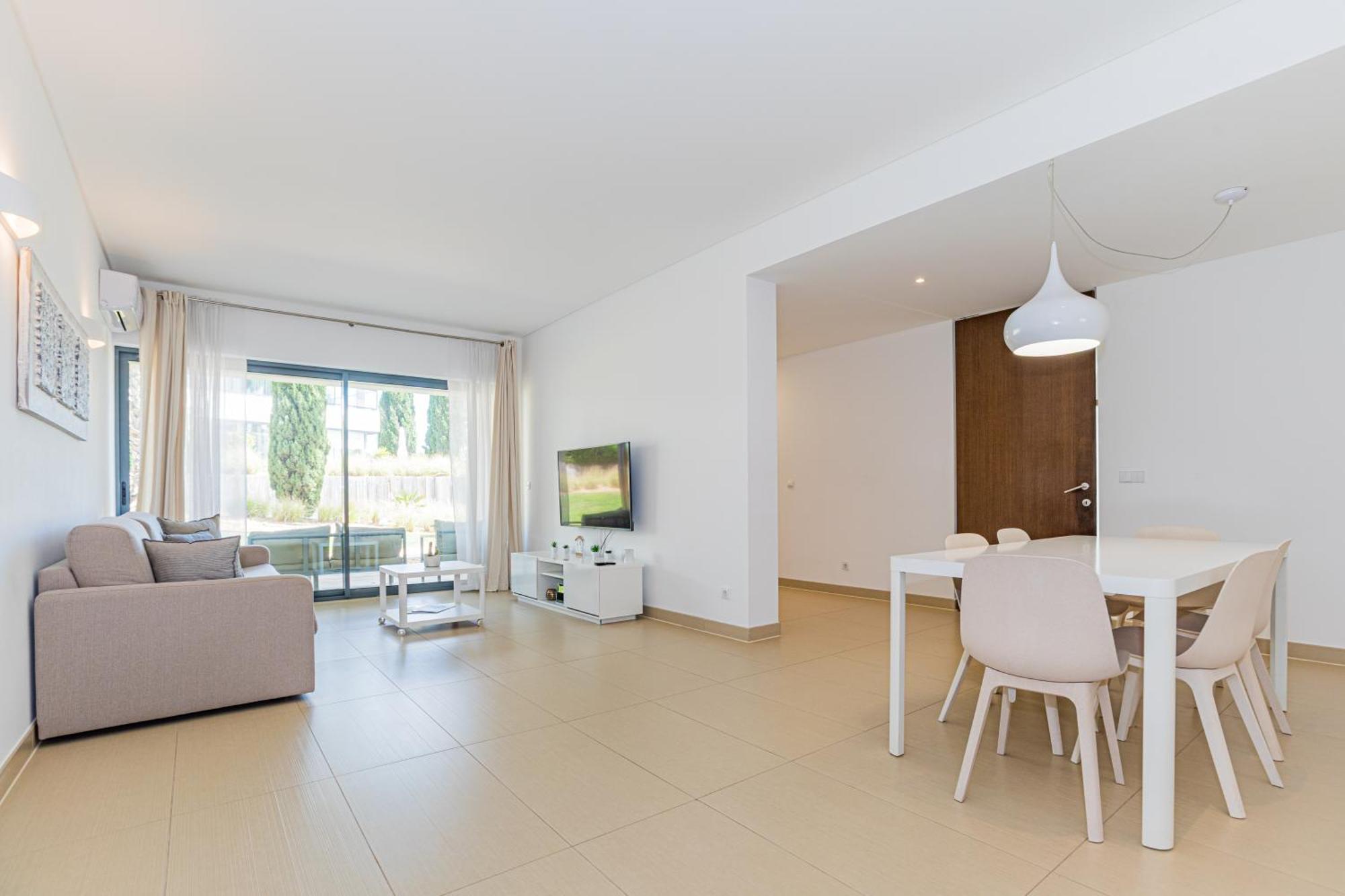 Cavalo Preto Luxury Beach Apartment By Golden Zenith Quarteira Exterior foto