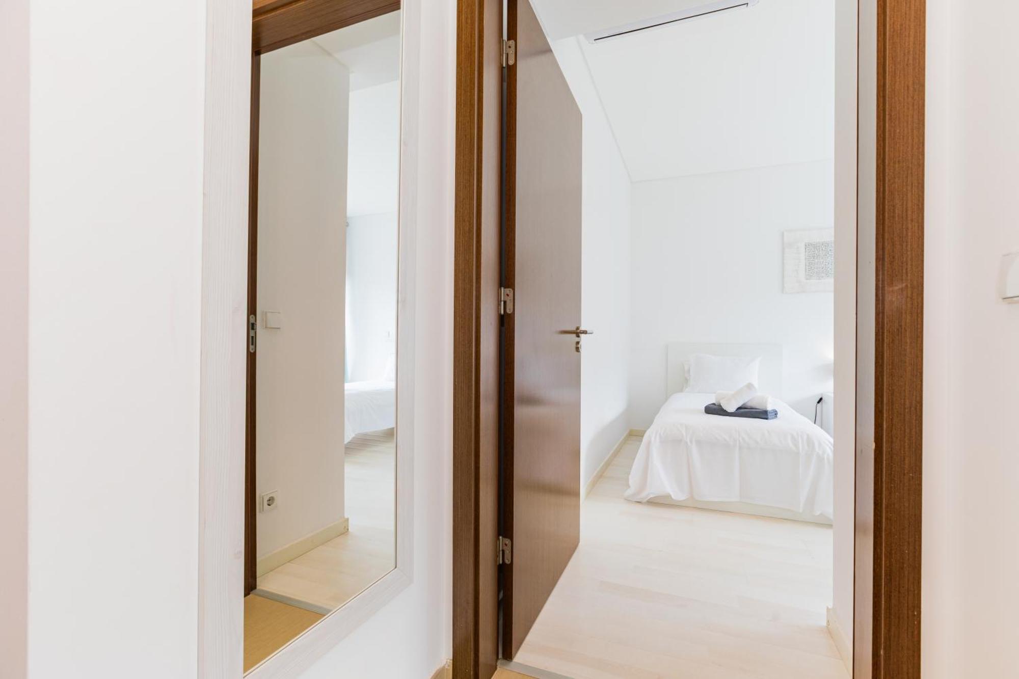 Cavalo Preto Luxury Beach Apartment By Golden Zenith Quarteira Exterior foto